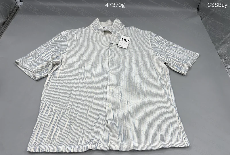 White and Blue Pleated Shirt - Zara 3