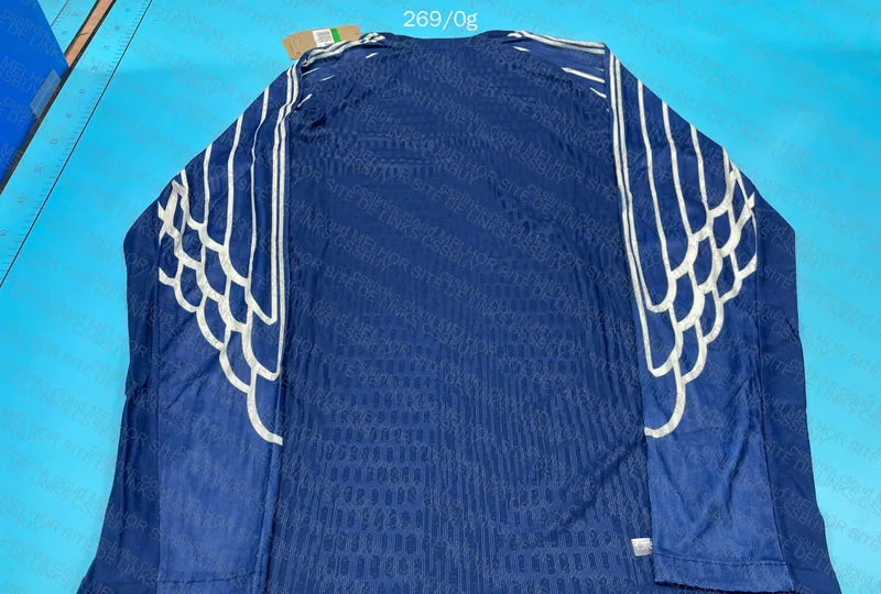 PSG x Jordan Long Sleeve Shirt 3