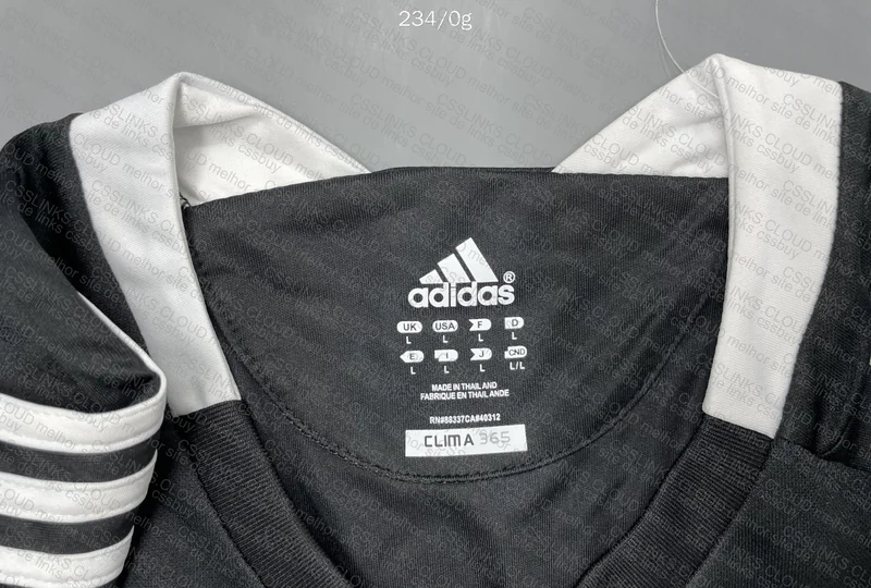Real Madrid 08/09 Away Shirt 3