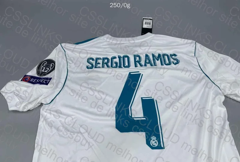 Real Madrid Jersey 17/18 5