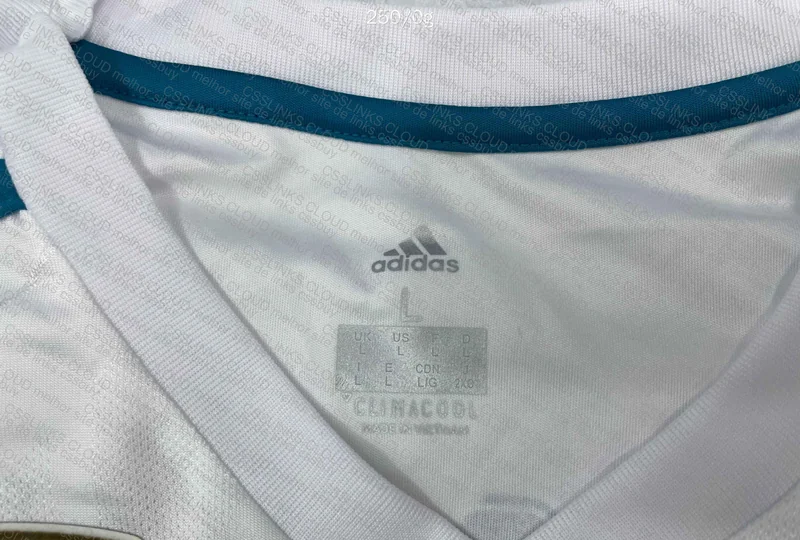 Real Madrid Jersey 17/18 7
