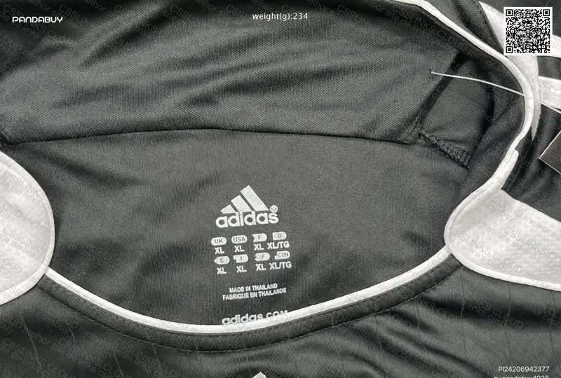 Real Madrid Jersey 2006 Retro 4