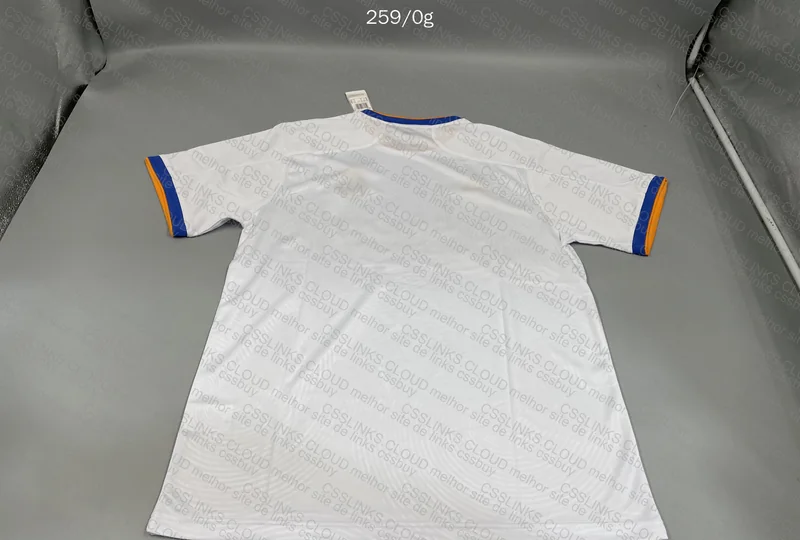 Real Madrid 2021/2022 Jersey 3