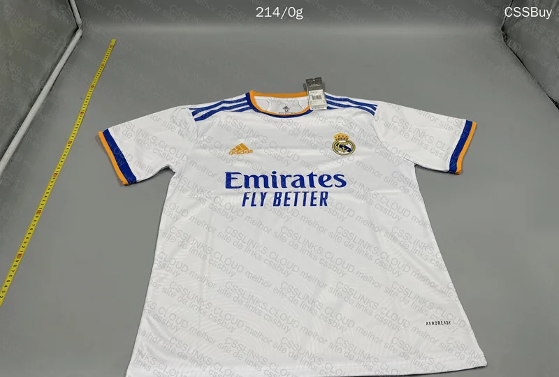 Real Madrid 21/22 Jersey