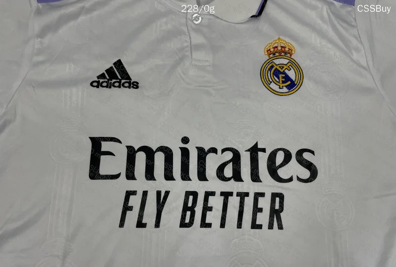 Real Madrid 22/23 38¥ Jersey 4