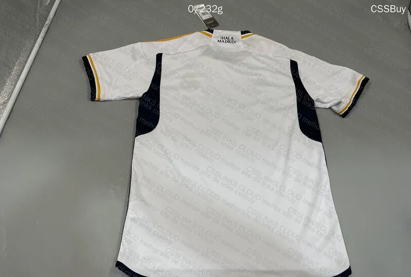 Real Madrid 23/24 Jersey