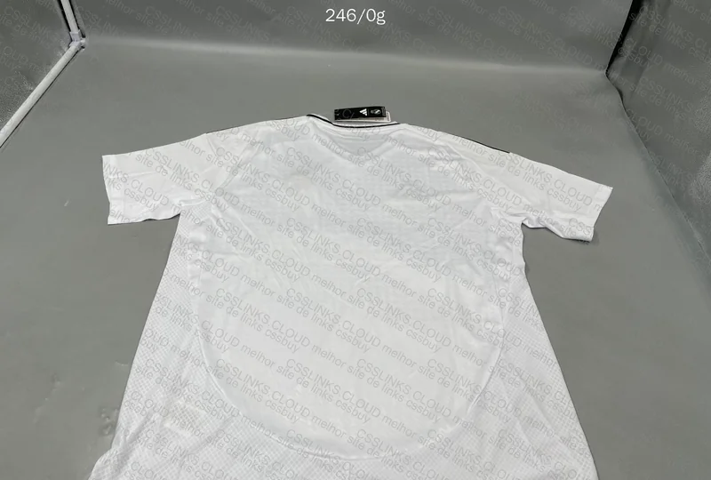 Real Madrid 24/25 Jersey