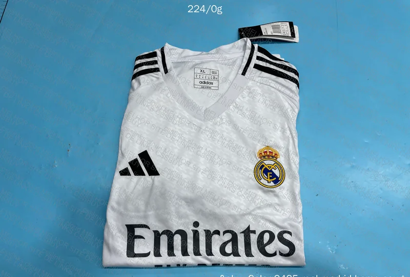 Real Madrid 24/25 Jersey 2