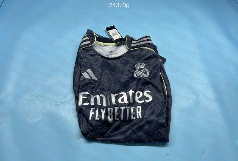Real Madrid 25-26 (Away) Jersey