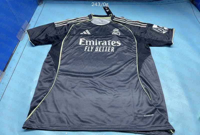 Real Madrid 25-26 (Away) Jersey 2