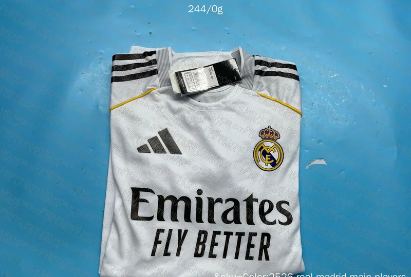 Real Madrid Player Jersey 25/26 3