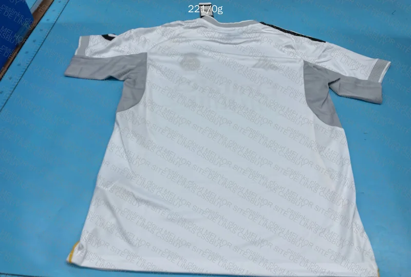 Real Madrid Jersey GL? 5