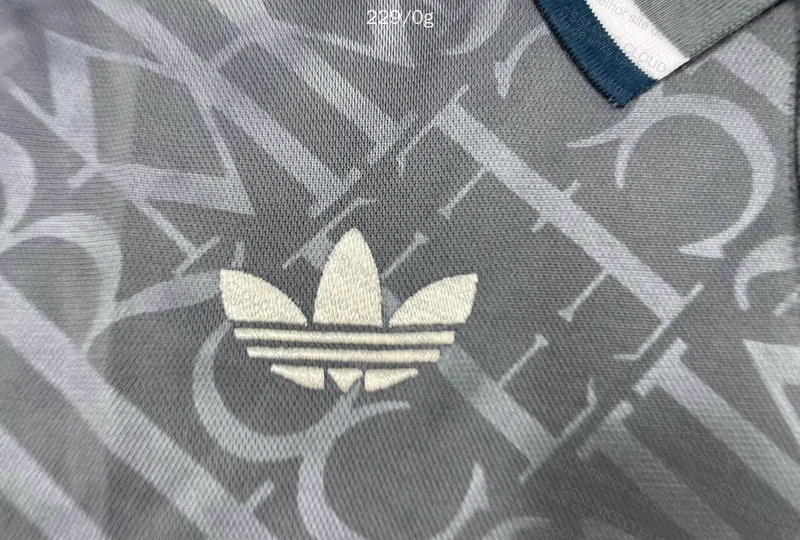 Real Madrid - Fan Jersey 4