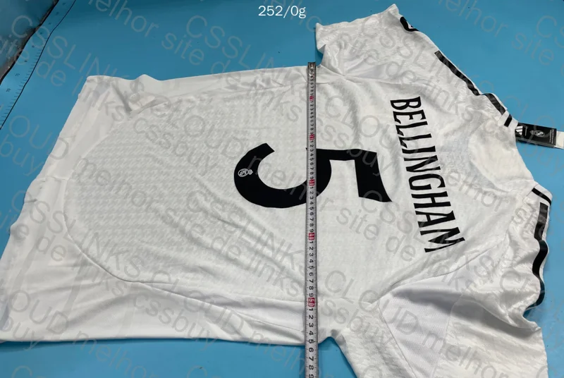 Real Madrid Player Version Jersey 24/25 5