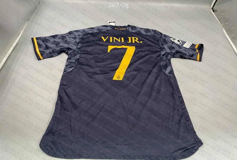 Real Madrid Vini Jersey (RL?)