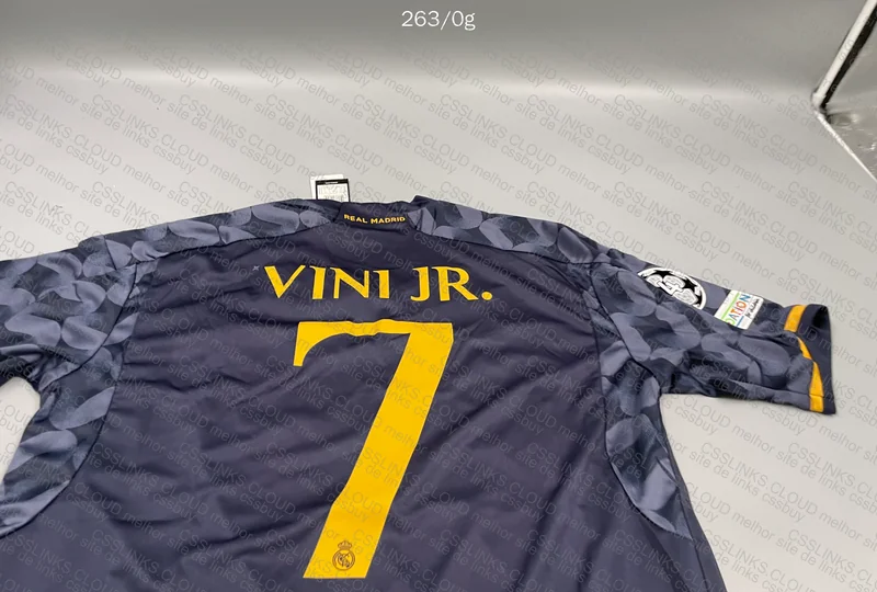 Real Madrid Vini Jersey (RL?) 5