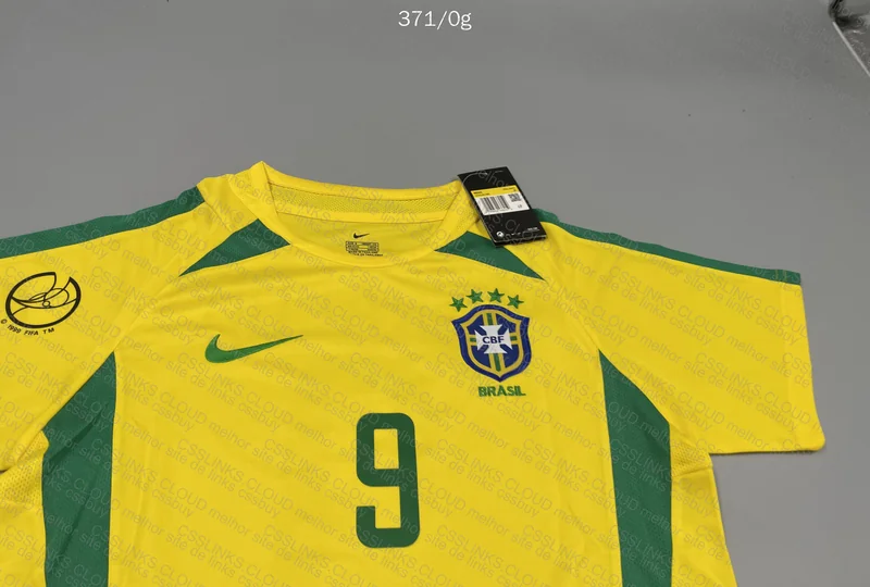 Random Retro Shirt 4