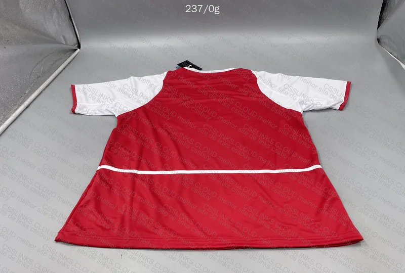 Random Retro Shirt 39Y 5