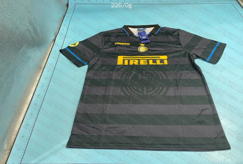 Inter Retro Shirt 5