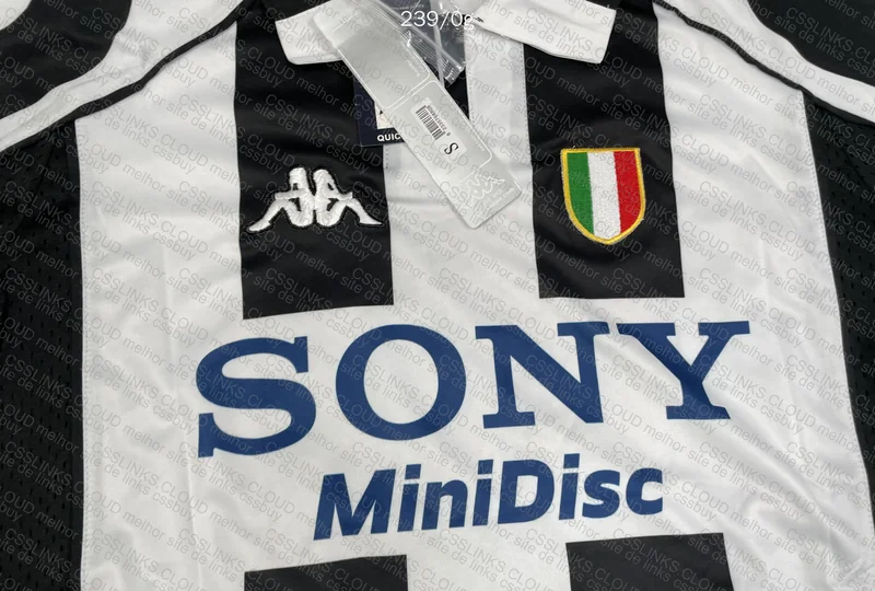 Juventus Zidane Retro Shirt 2