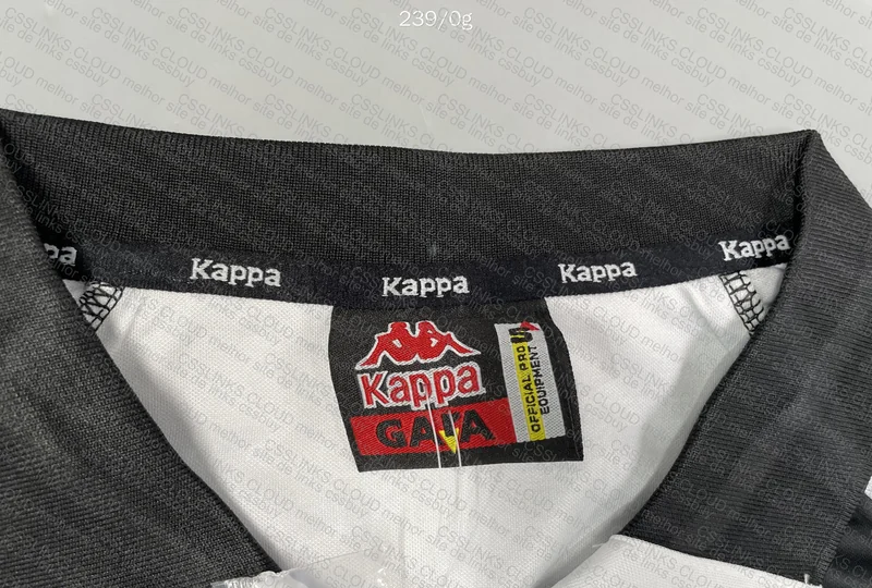 Juventus Zidane Retro Shirt 3