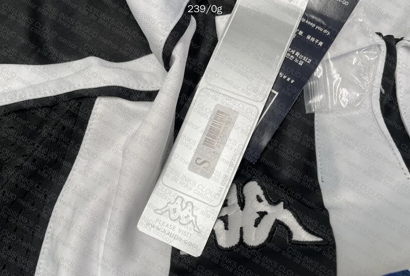 Juventus Zidane Retro Shirt 4