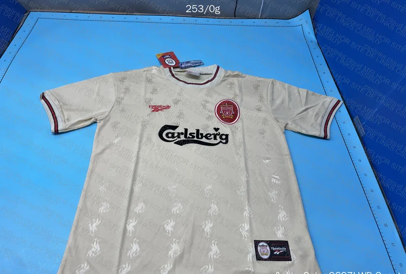 Liverpool Retro Shirt 2