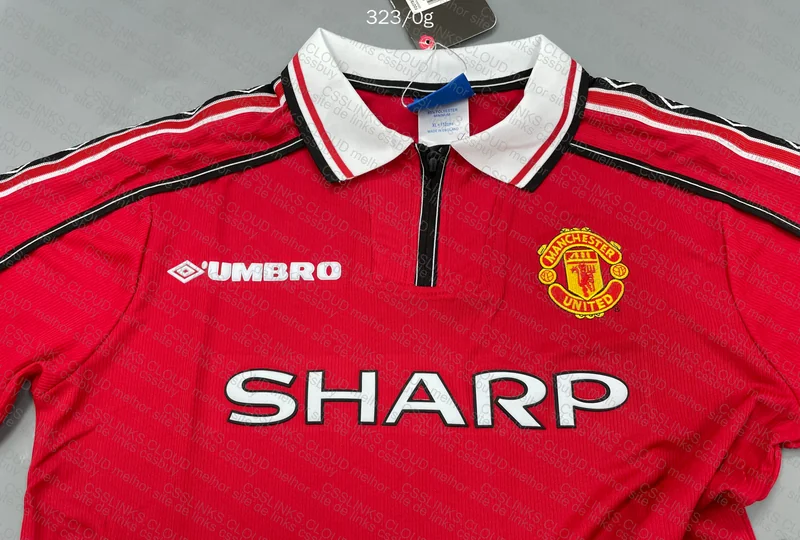 Manchester United Retro Shirt 98/99 4