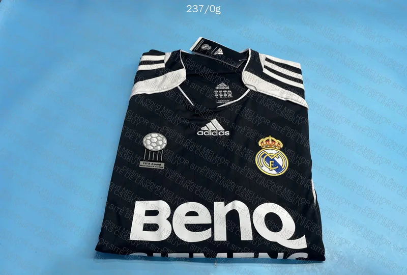 Real Madrid Retro Shirt 2006-2007