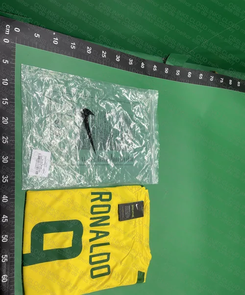 Camisa Retro Seleção Brasileira Ronaldo 9 2