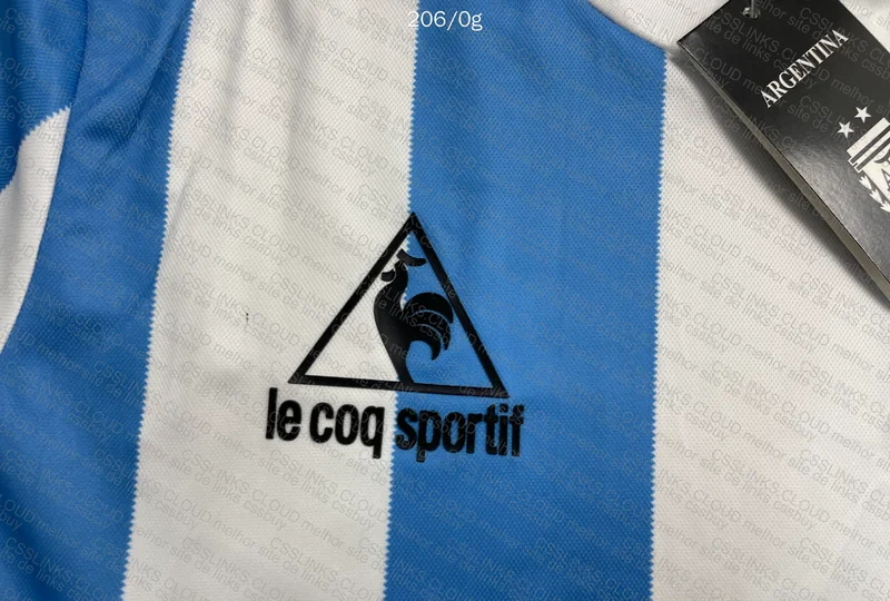 Random Team Retro Shirt 4