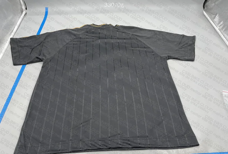 Santos x Charlie Brown Jr Shirt - 2024 3