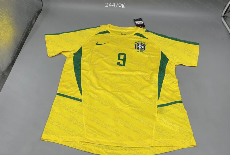 Brazil National Team (Home) 2002 Shirt 2