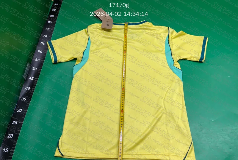 Camisa Seleção Brasileira TorcedorPreço: 29,50 YTamanho: SPeso: 171g 3