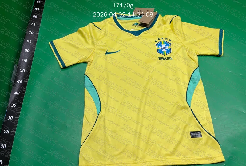 Camisa Seleção Brasileira TorcedorPreço: 29,50 YTamanho: SPeso: 171g 5