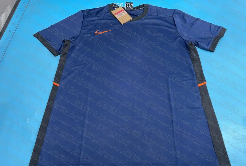 Nike Shirt + Shorts