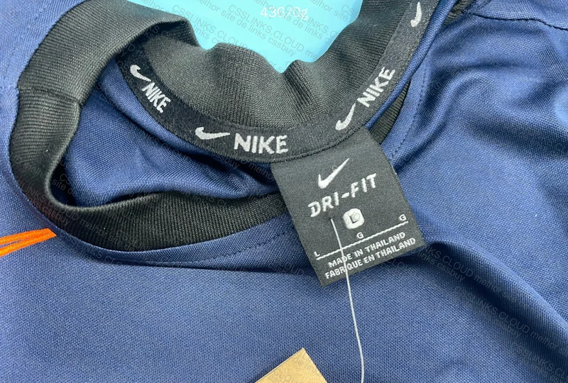 Nike Shirt + Shorts 4