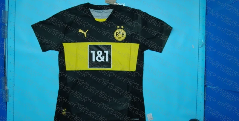 Random Team Shirt - Borussia Dortmund Player 2