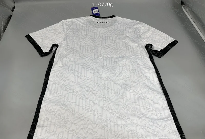 Team Shirt (does anyone know which teams, and if the quality is good?) 4