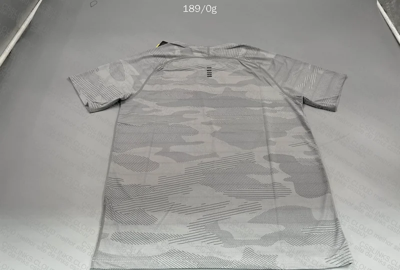 Under Armour Shirt 5