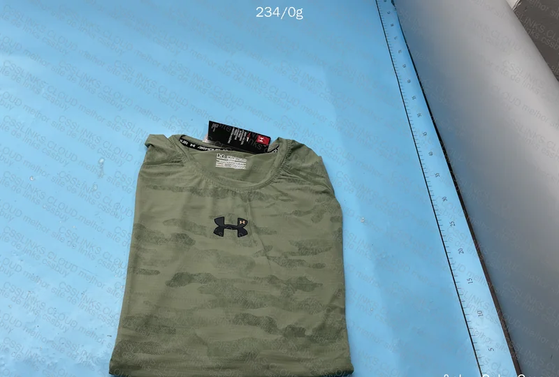 Under Armour Compression Shirt 3