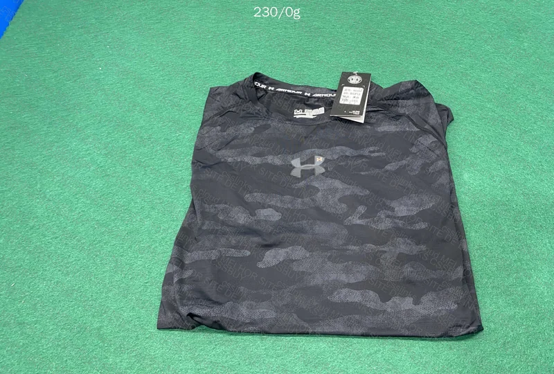 Under Armour Dry Fit Shirt
