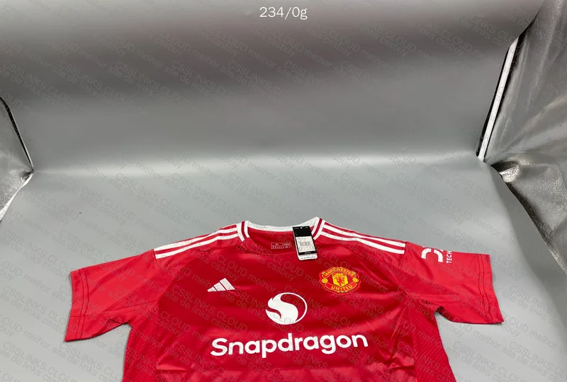 United 24/25 Shirt 2