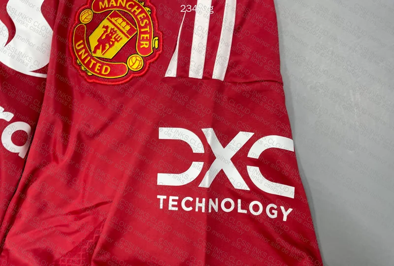 United 24/25 Shirt 3
