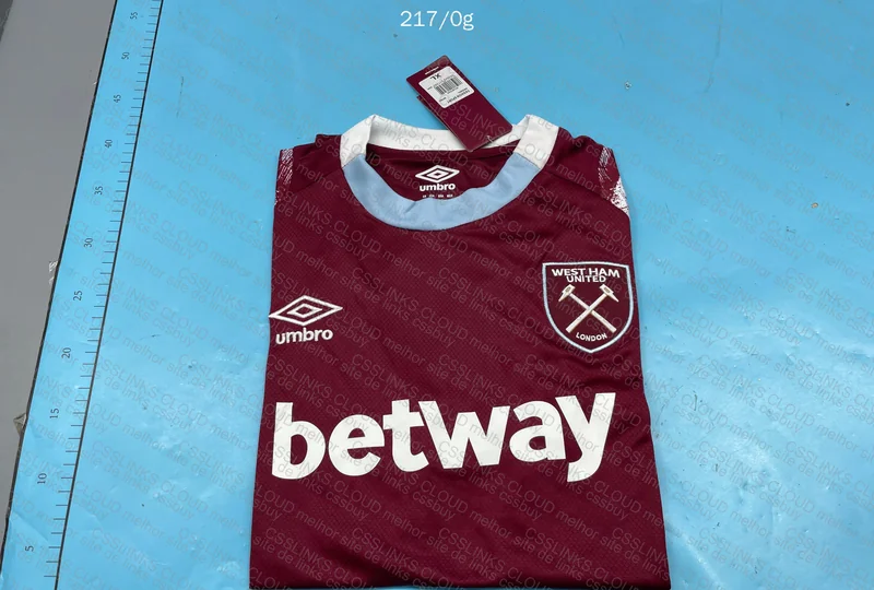 Random West Ham Shirt