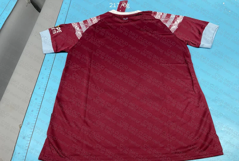 Random West Ham Shirt 3