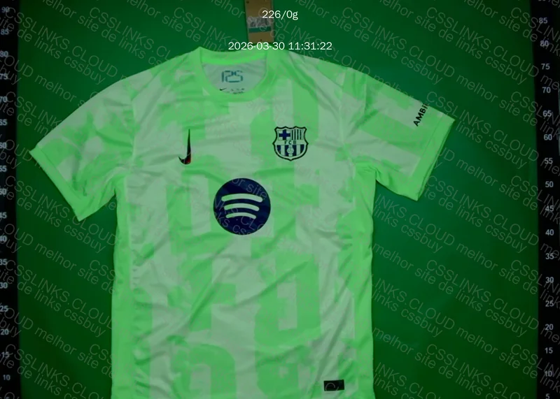 Camisas do Málaga, Barcelona e Espanha