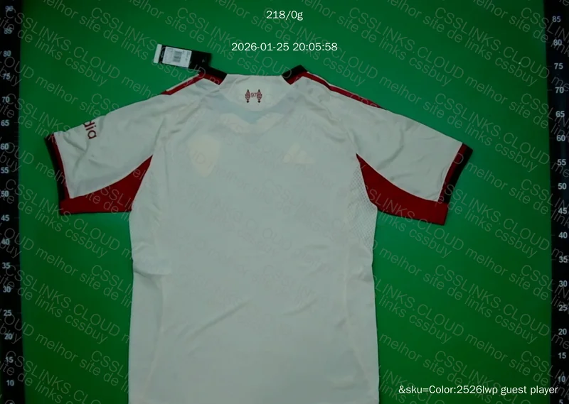 Camisas Liverpool 25/26 3
