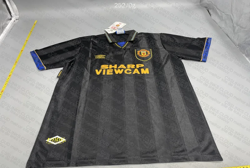 Manchester United Shirts [Red: 1996/1997] and Black [1993/1994] 3