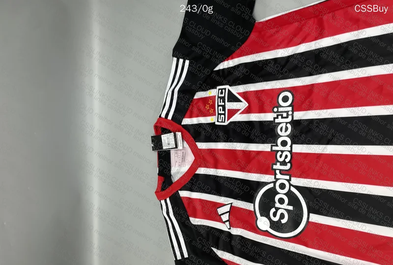 SPFC Away and Training Jerseys 5
